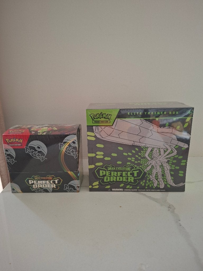 Perfect order boosterbox + etb, Ophalen of Verzenden, Boosterbox