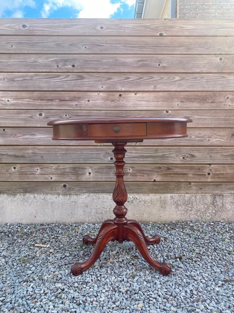 Sierlijke ovale bijzettafel met lade, Huis en Inrichting, Tafels | Bijzettafels, Ophalen, Gebruikt, Ovaal, Hout