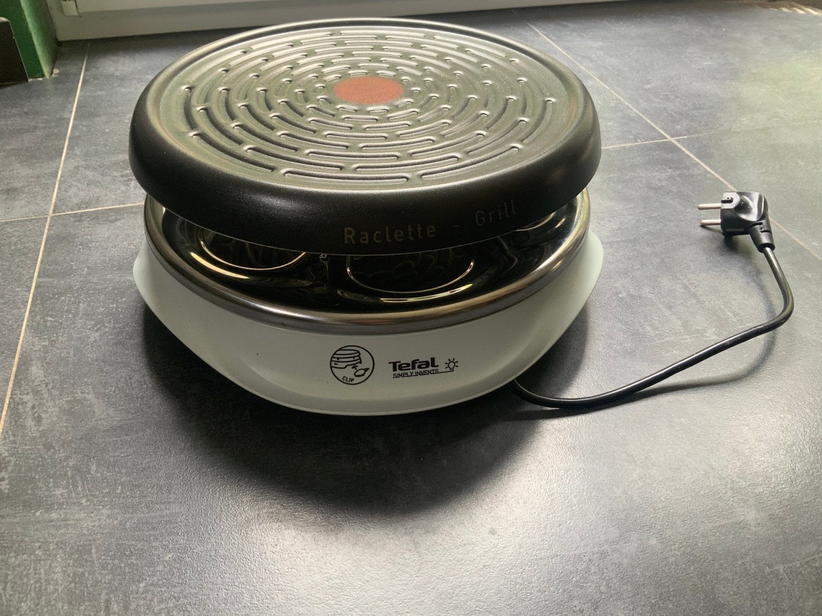 Raclette Grill rond Tefal Simply Invents + poêlons NEUF, Electroménager, Enlèvement, Comme neuf