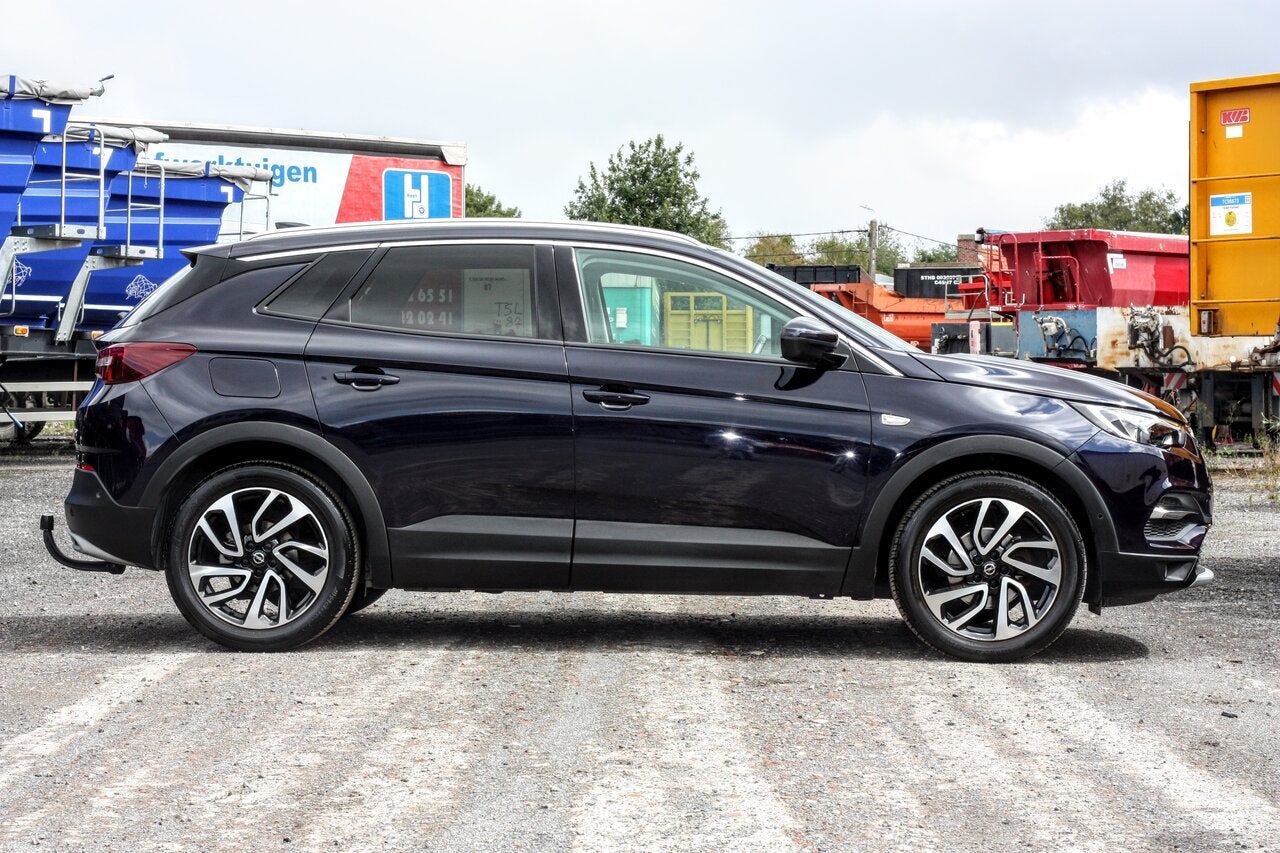 Opel Grandland X 1.2 Turbo/ Keyless/ CarPlay/ Trekhaak/ DAB, 0 kg, 1199 cc, 124 g/km, Bedrijf