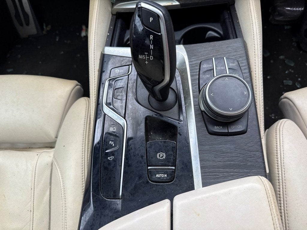 SELECTEUR DE VITESSES AUTOMATIQUES BMW 5 serie (G30), Utilisé, BMW, Petuelring 130
80809  München, DE, Bayerische Motoren Werke AG