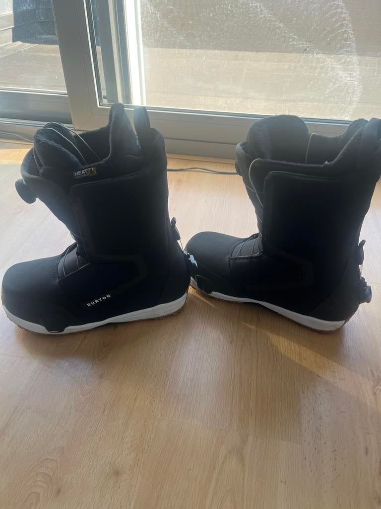 Burton step on botten maat 11 ( 43-44 ) 5 dagen gebruikt, Sport en Fitness, Snowboarden, Ophalen, Zo goed als nieuw, Bindingen