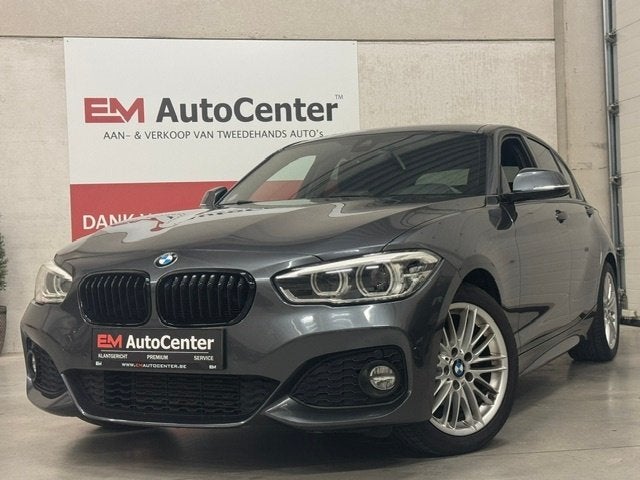 BMW 118i M-Pack Shadow Keyless-Adaptiv LED-Camera-HarmanKard, Autos, BMW, 100 kW, Argent ou Gris, Achat, Euro 6