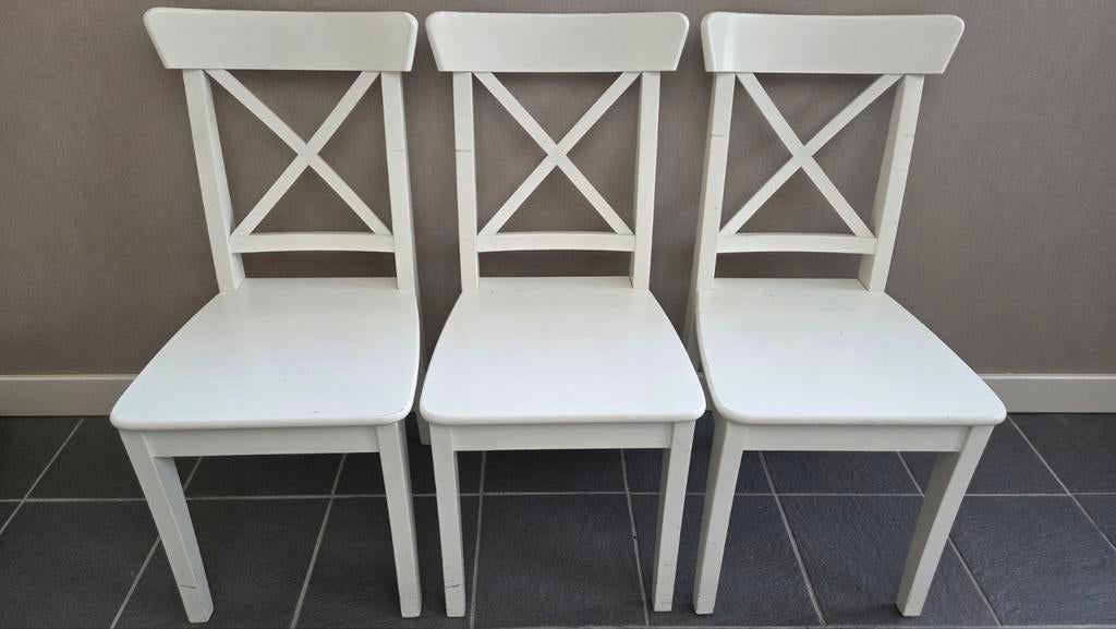 Witte stoelen, Enlèvement