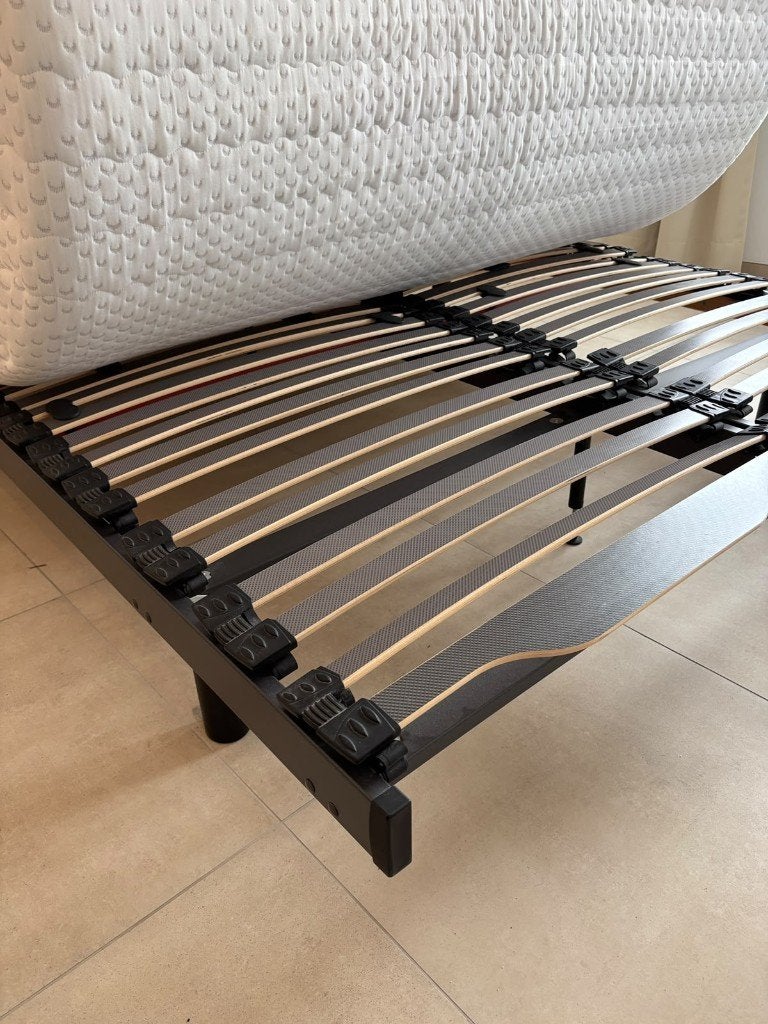 Compleet bed 160x200 + matras + Tempur topper 8 cm, Huis en Inrichting, Ophalen, Tweepersoons, Zo goed als nieuw, Bedbodem