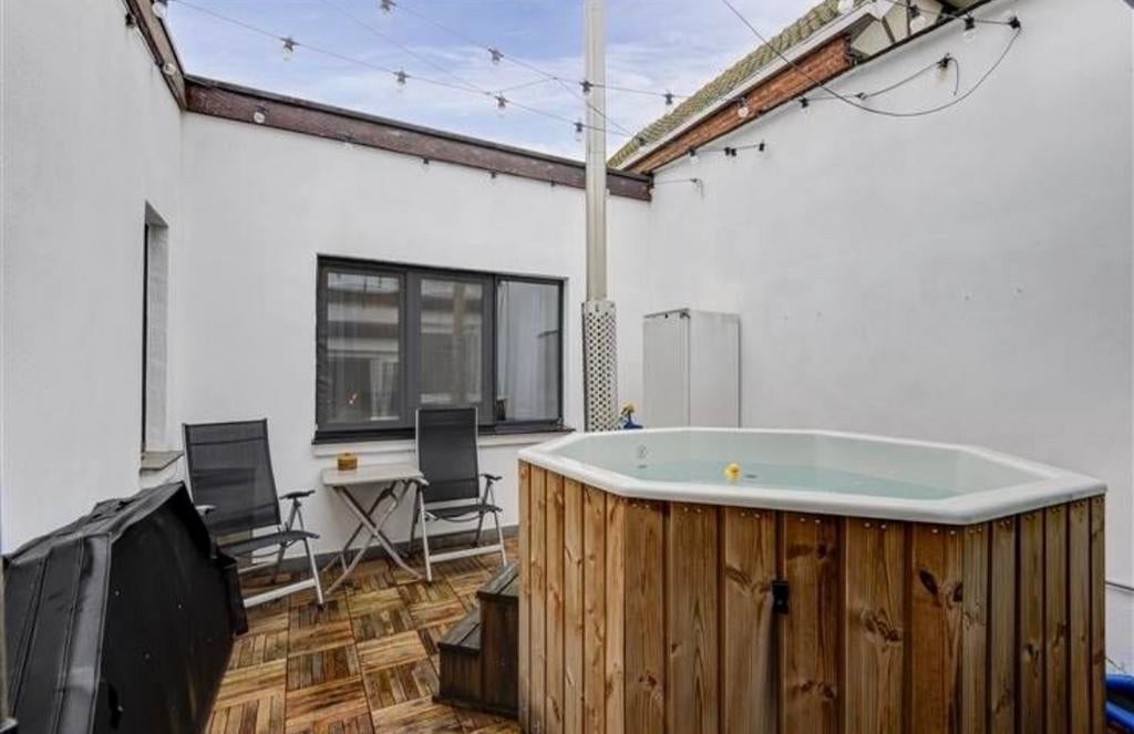 Hottub met bubbels welvaere, Tuin en Terras, Ophalen, Zo goed als nieuw, Filter