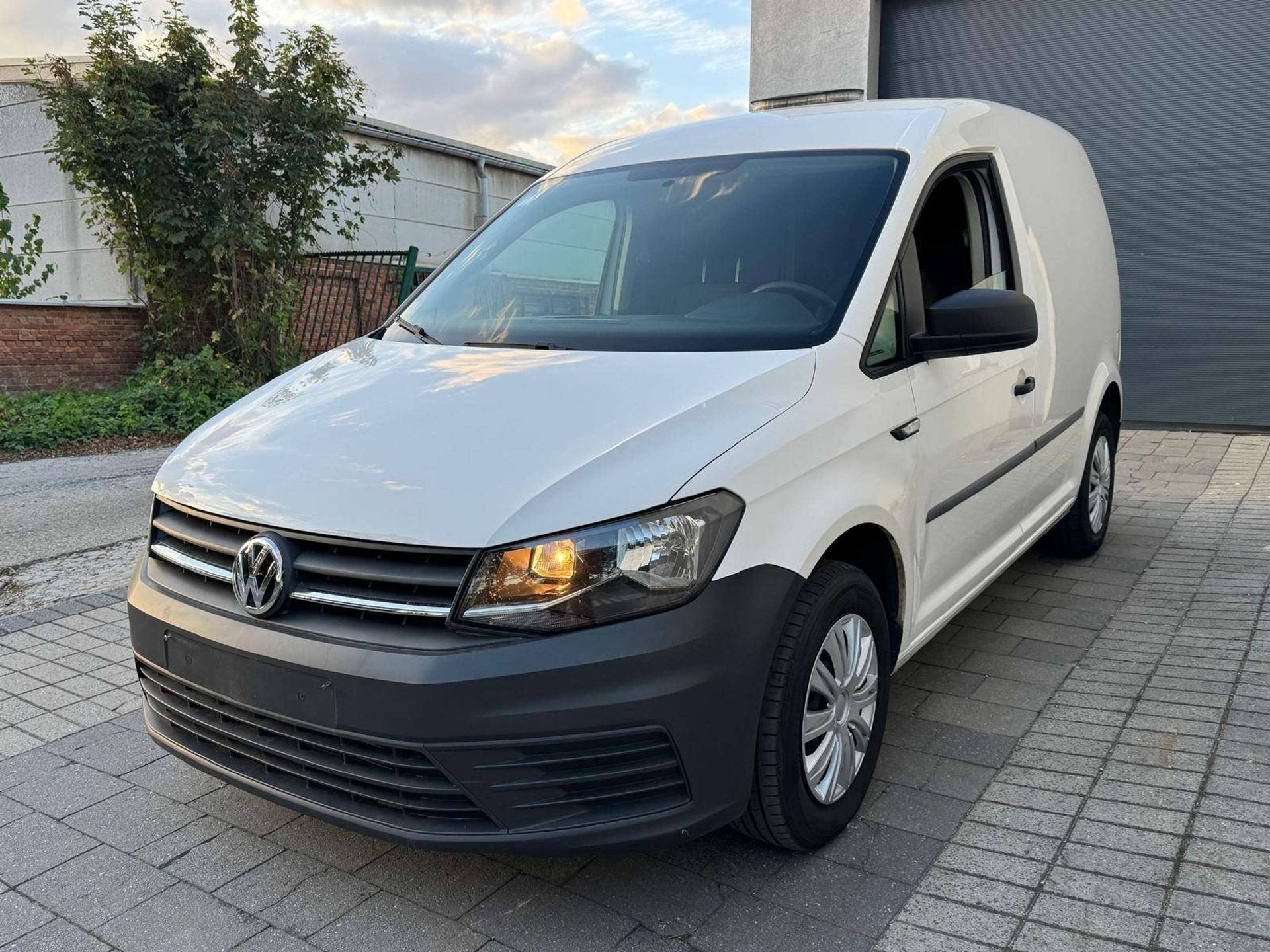 Volkswagen Caddy 1.0 TSI Start-up 2020 LICHTE VRACHT BENZINE, Autos, 75 kW, Achat, Entreprise, 2 places