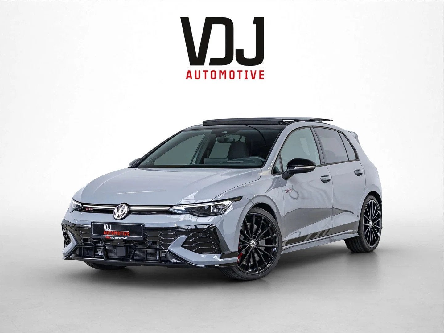 Volkswagen Golf GTI 2025|CLUBSPORT|H&K|PANO|HEAD-UP|ALCANTAR, Auto's, Automaat, Adaptive Cruise Control, Gebruikt, Zwart