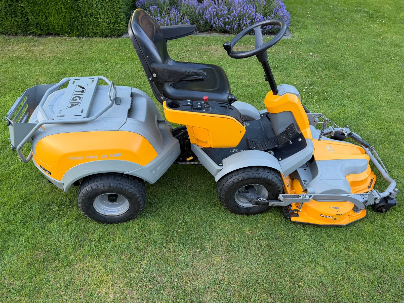 STIGA PARK PRO 20/ 4WD/ SERVO 100 COMBI 3 MAAIDEK ZITMAAIER, Tuin en Terras, Ophalen of Verzenden, Zo goed als nieuw, Mulchfunctie