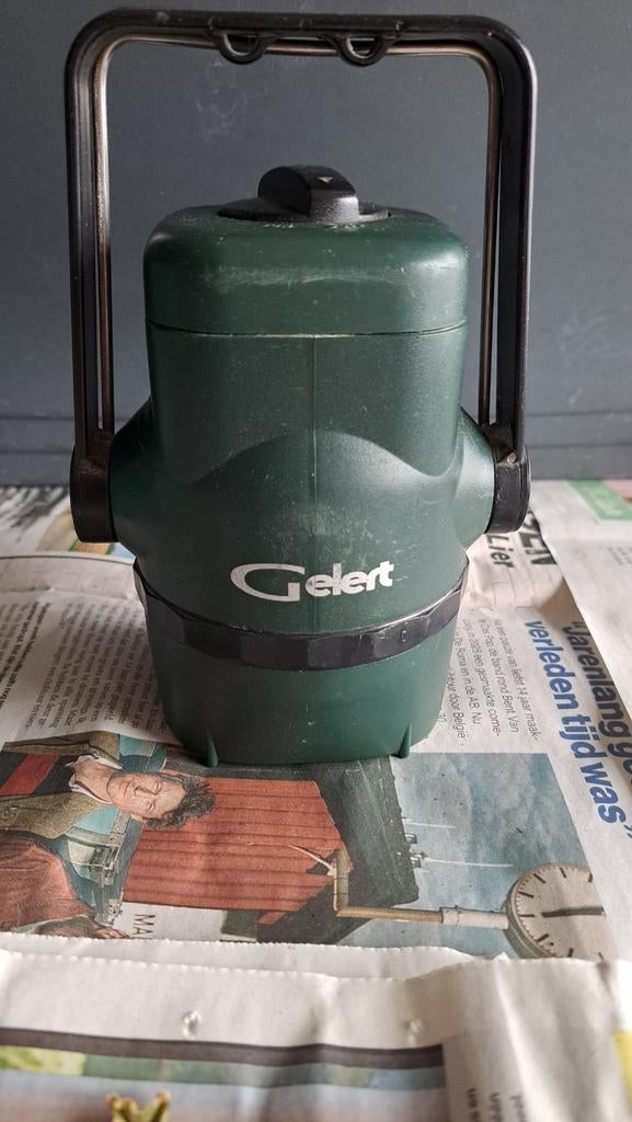 Gelert campinglamp, Ophalen