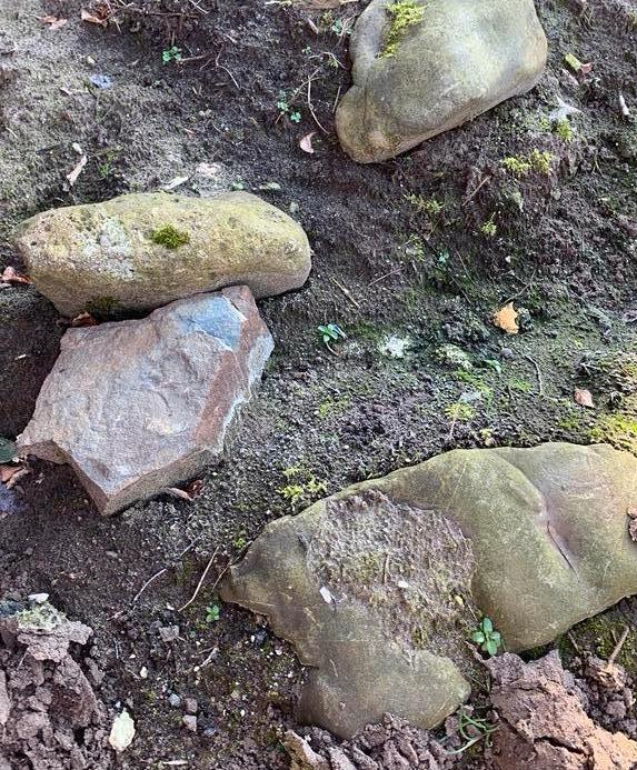 16 vijverstenen / sierstenen, Tuin en Terras, Ophalen, Zo goed als nieuw
