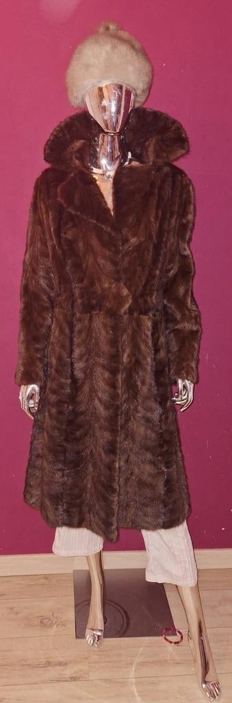 Manteau de Fourrure Véritable – Maison Amandine – Brun Choco, Ophalen, Bruin