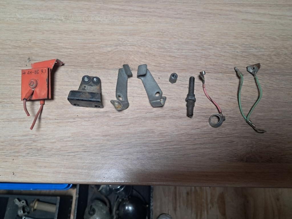 Little Honda onderdeeltjes P50 PC50 PS50 PF50 Amigo Novio, Fietsen en Brommers, Ophalen, Koplamp