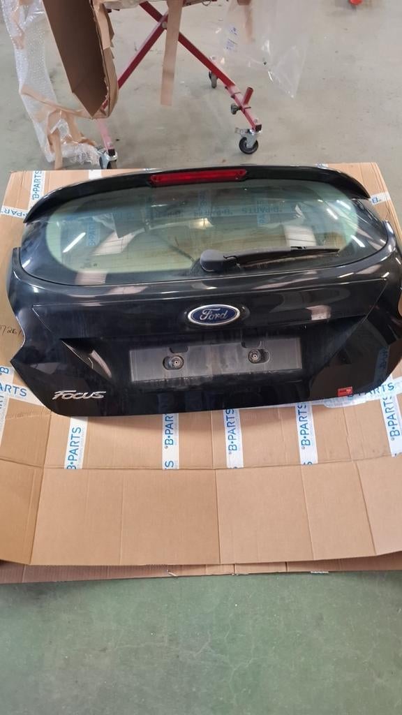 Kofferdeksel compleet ford focus kleur zwarr, Ophalen, Ford