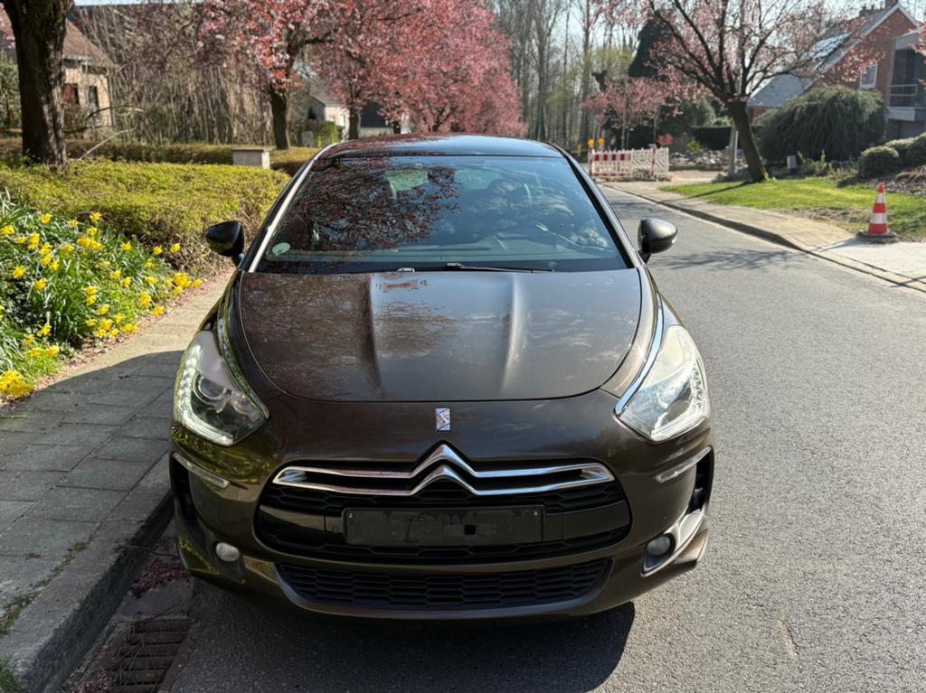 Citroen Ds5 1.6hdi euro5 175000km automatique, Auto's, Automaat, Particulier, Achteruitrijcamera, DS5