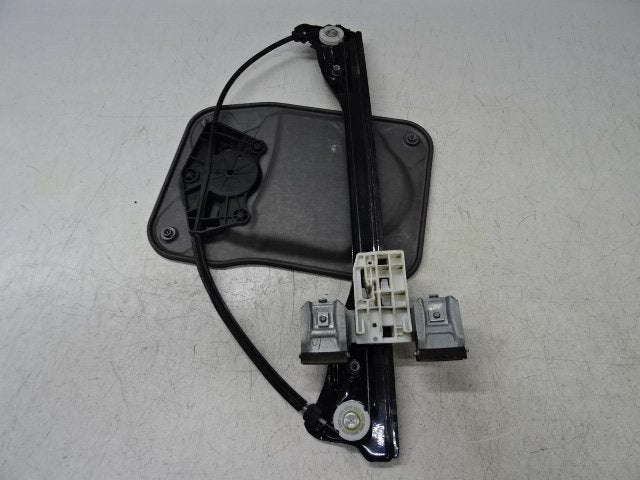 VITRE MECANISME AVANT DROIT Skoda Fabia II (5J), Utilisé, Skoda