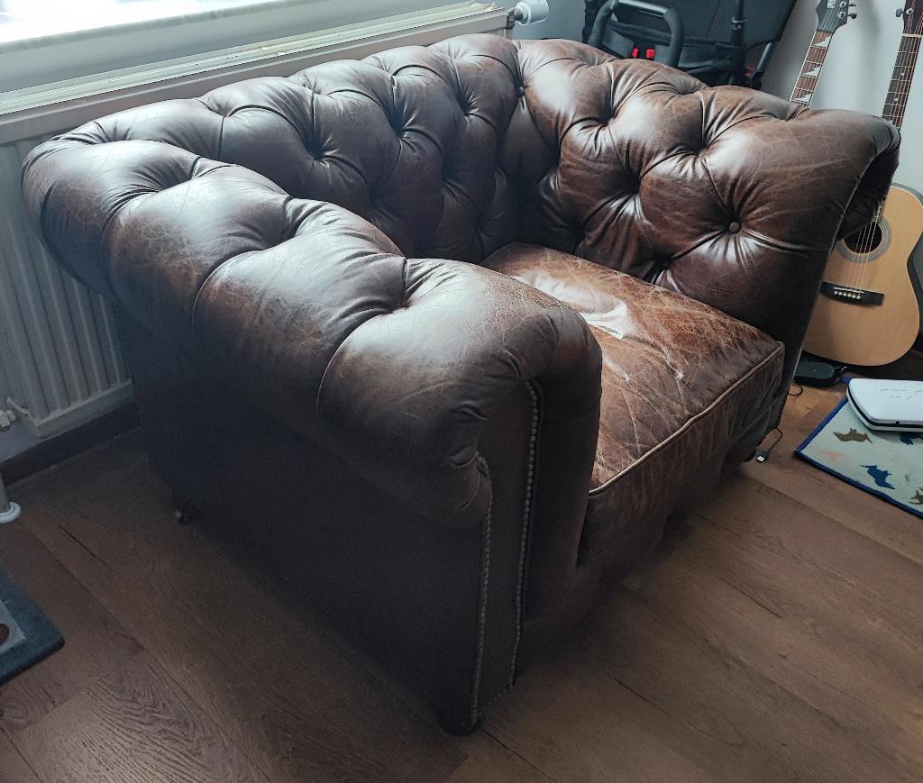 Chesterfield de chez Flamant, Maison & Meubles, Fauteuils, Utilisé, Cuir, 125 cm ou plus, 75 à 100 cm, Enlèvement