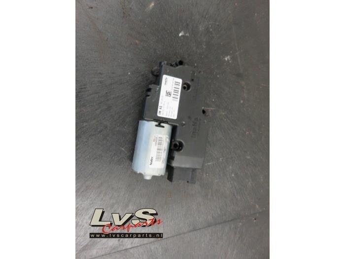 Moteur toit ouvrant d'un Volkswagen Scirocco, Volkswagen, -, 3 mois de garantie, Utilisé