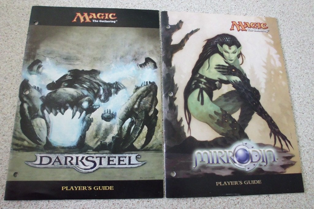 PLAYER'S GUIDE MIRRODIN / DARKSTEEL - GOEDE STAAT, Hobby en Vrije tijd, Verzamelkaartspellen | Magic the Gathering, Ophalen of Verzenden