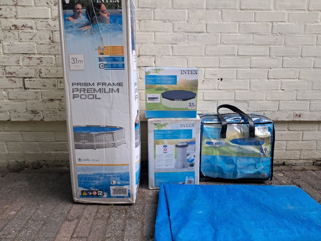 zwembad met warmtepomp, Tuin en Terras, Ophalen, Rond, Zo goed als nieuw, Opzetzwembad