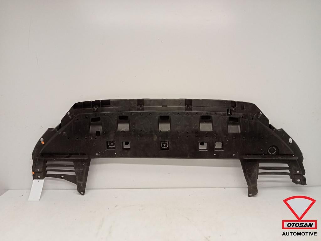Plaque inf rieure de pare-chocs avant Peugeot Partner 2018+, Taurusavenue 1
2132 LS  Hoofddorp, NL, Contact.group@renault.com