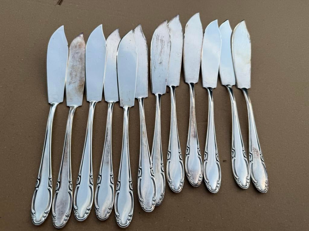 Couteaux à poisson OKA60, Enlèvement