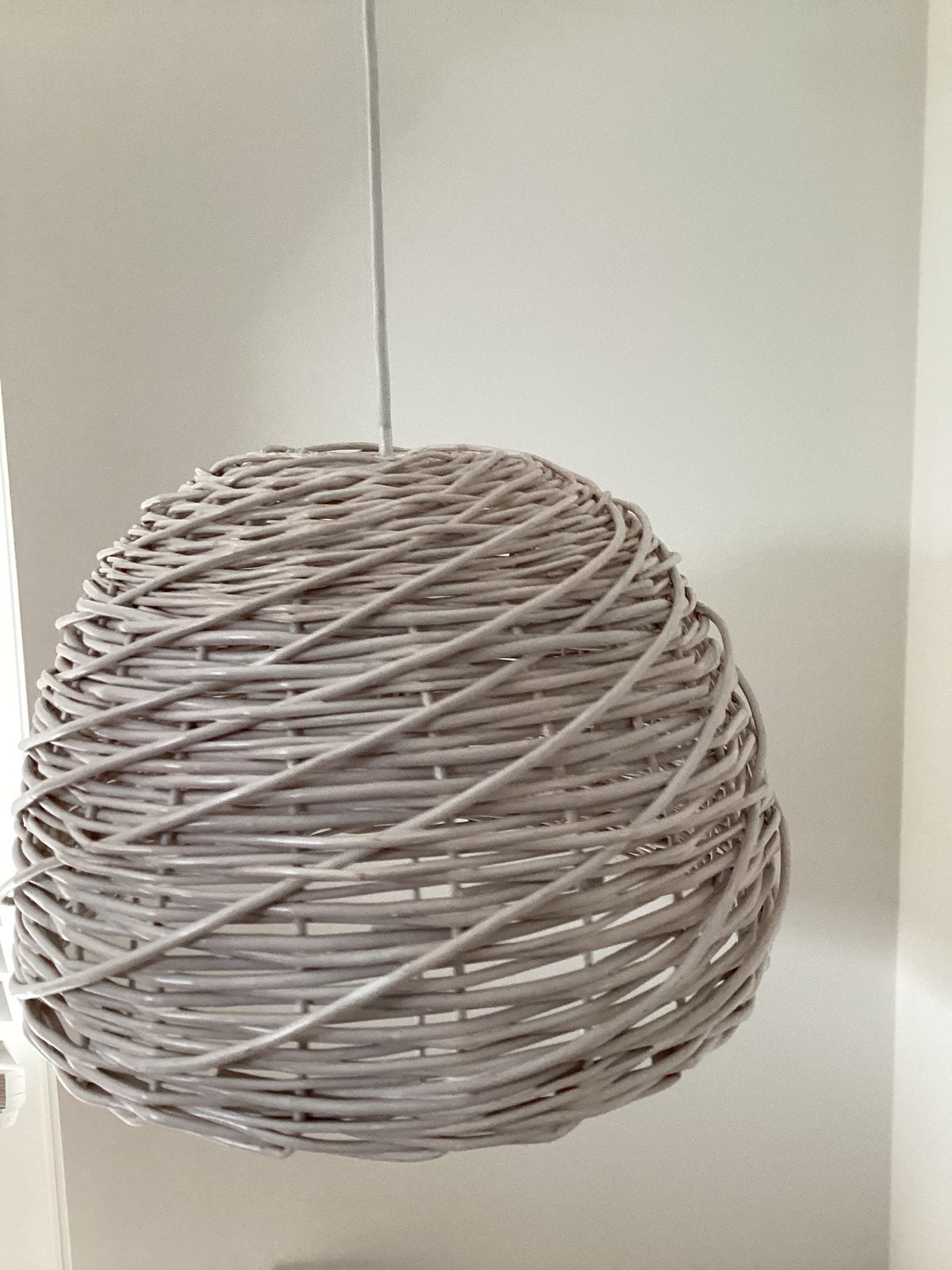 Witte Rieten hanglamp, Huis en Inrichting, Ophalen, Zo goed als nieuw