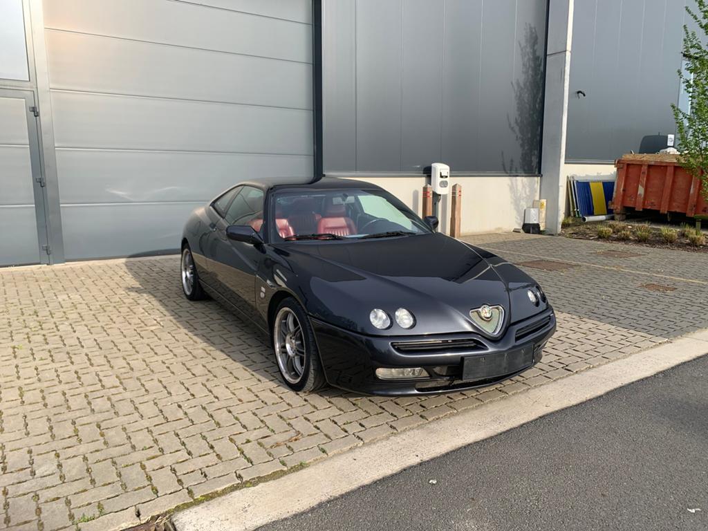 Alfa Roméo GTV 2.0 Twin Spark 1996, Autos, Cuir, Argent ou Gris, Entreprise, Boîte manuelle
