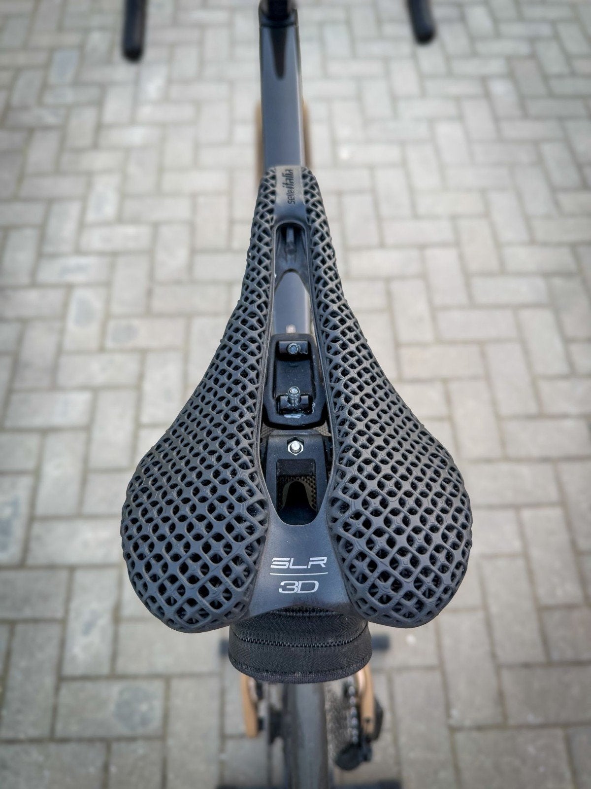 Selle italia SLR 3D Carbonio Superflow, Fietsen en Brommers, Ophalen of Verzenden, Zadel, Carbon