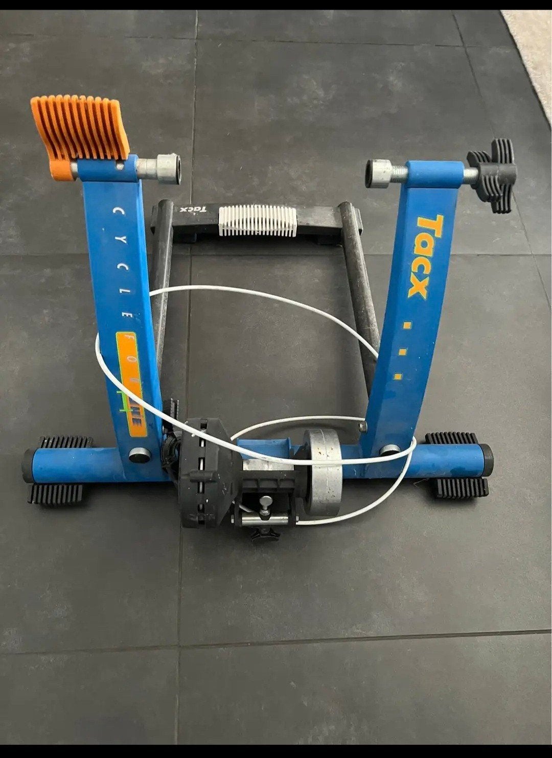 Tacx Fietstrainer / Rollen, Ophalen