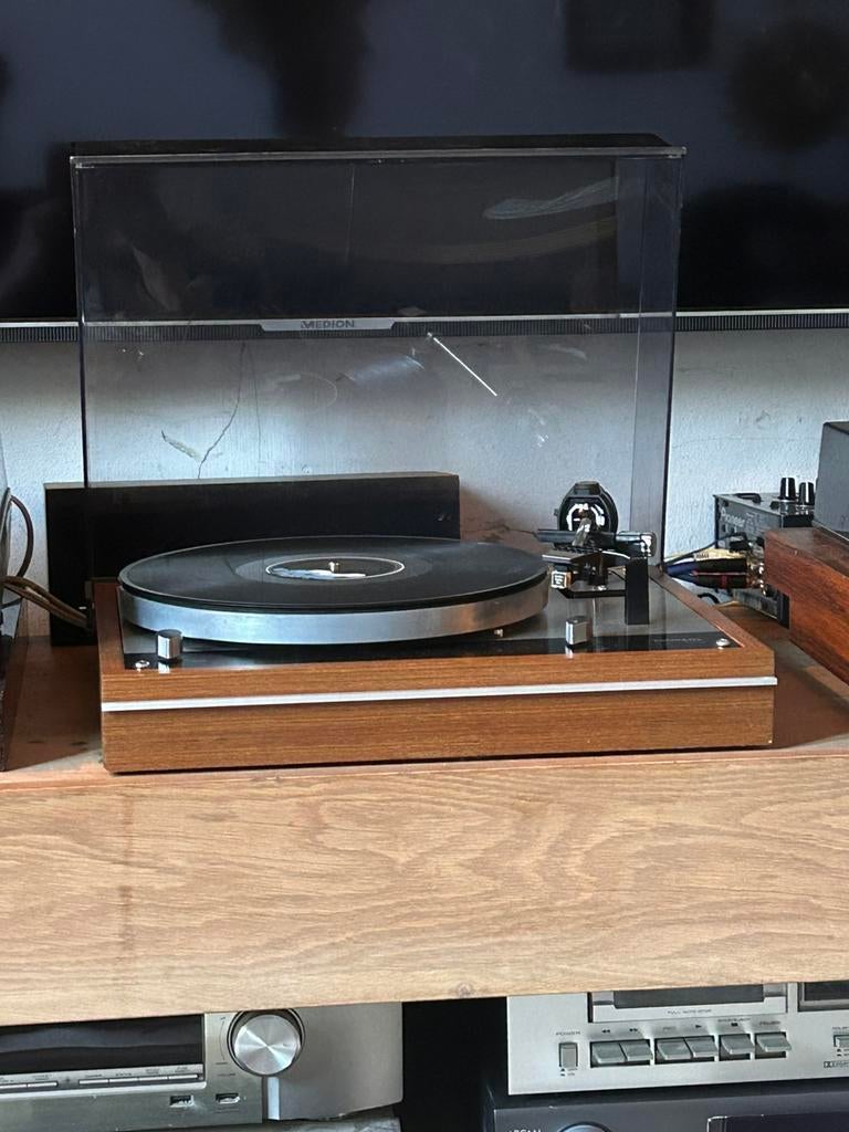 Thorens TD160 platenspeler met orthofon f15 EQ Mk2 naald, Ophalen of Verzenden, Zo goed als nieuw, Platenspeler, Thorens