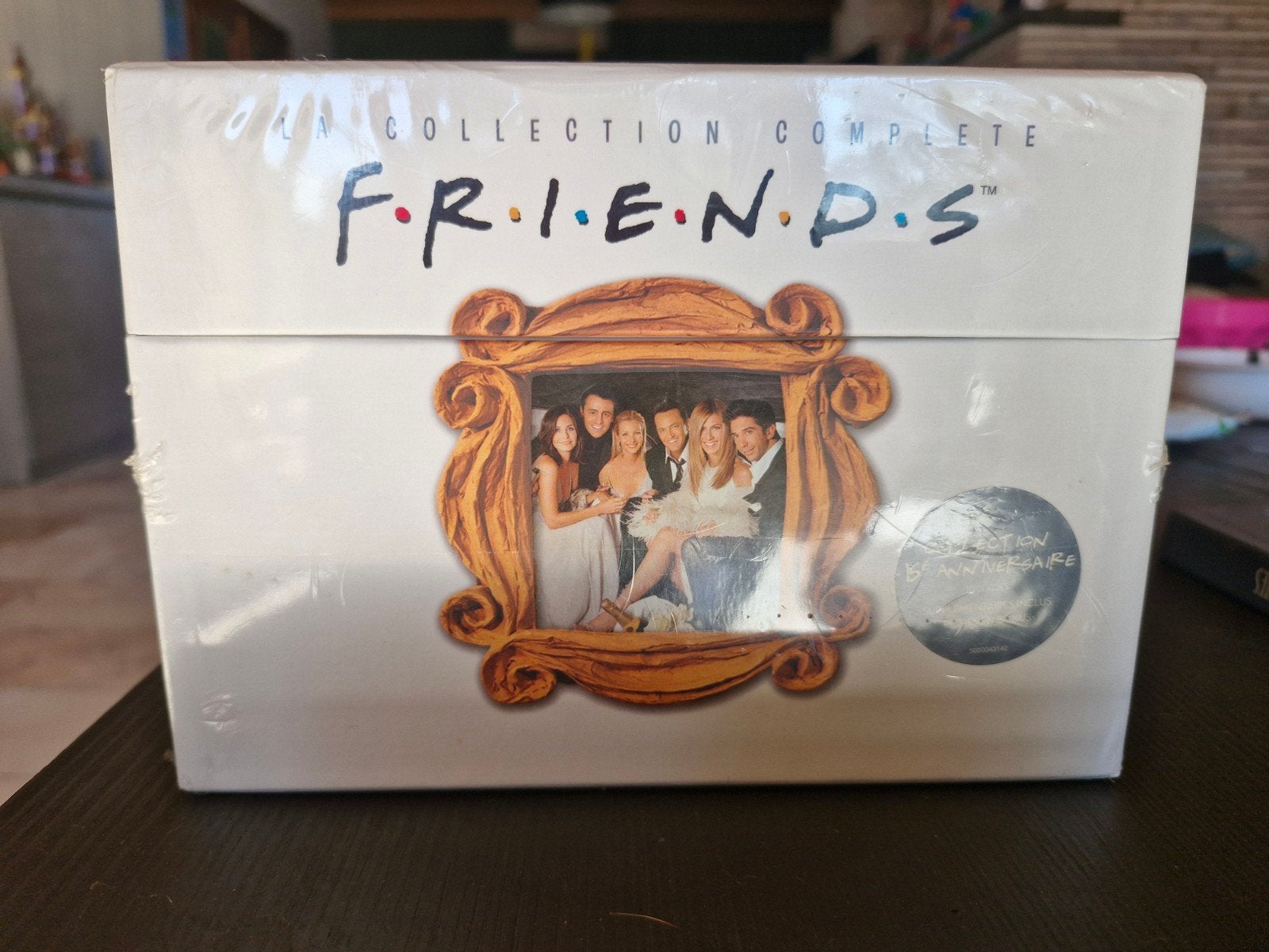 box Friends sous plastic, Suppléments, Comédie, Français, Enlèvement