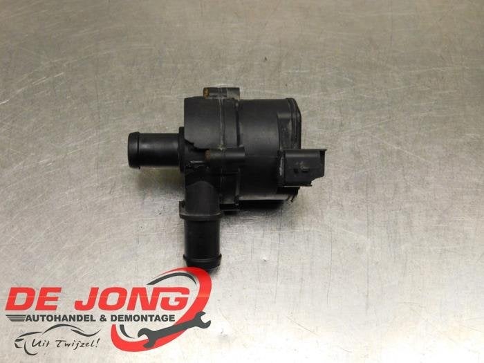 Pompe à eau d'un Opel Vivaro, Autos : Pièces & Accessoires, Climatisation & Chauffage, Opel, Utilisé, 3 mois de garantie, Enlèvement ou Envoi
