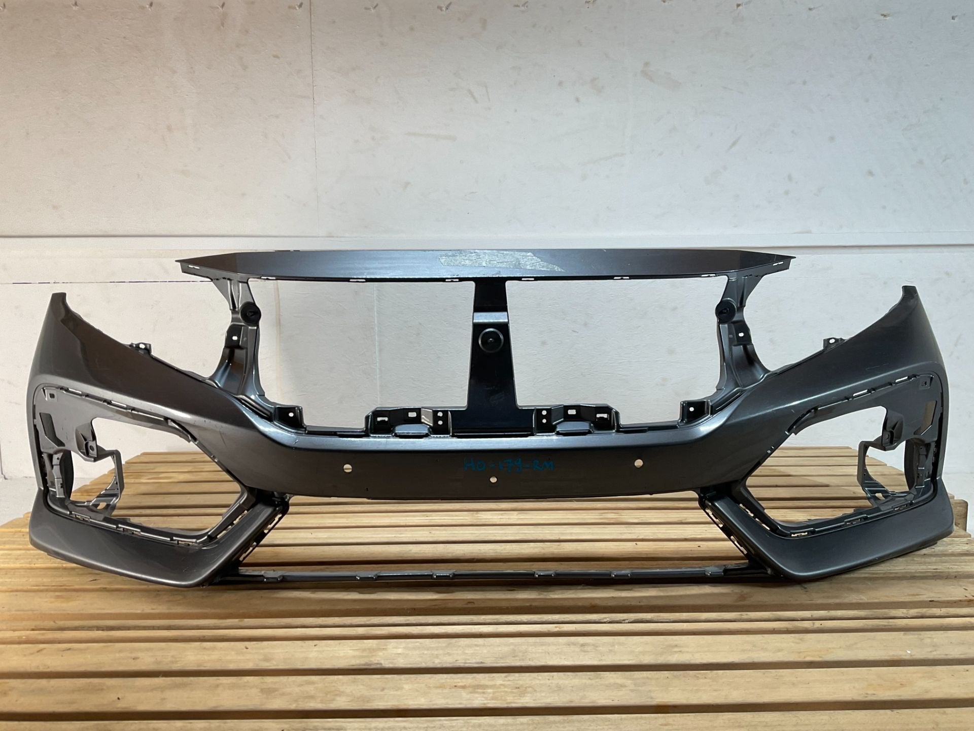 Pare-chocs avant Honda Civic X 71101-TGG-ZZ00 HO-179-RM, Pare-chocs, Info@honda.co.jp, Utilisé, Minami-Aoyama 2-chome 1-1
107-8556  Tokyo