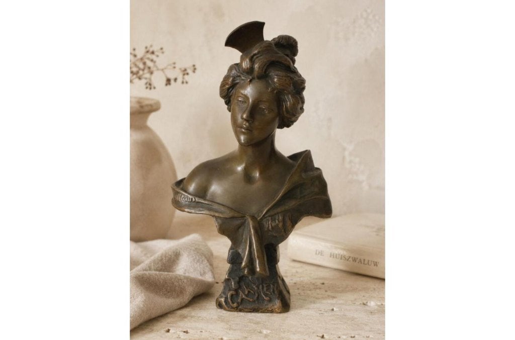 Franse Art Nouveau bronzen buste Carmen Villanis, Antiek en Kunst, Ophalen, Brons