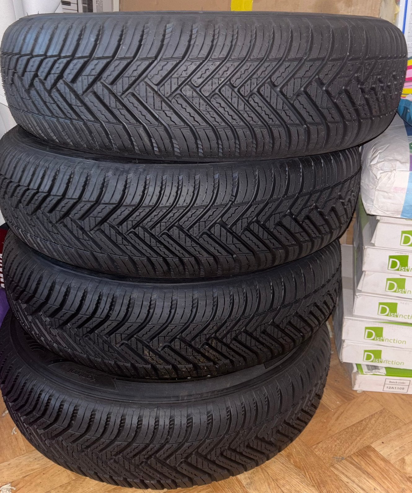 4 PNEUS NEUFS 4 saisons 175/70/r14, Auto-onderdelen, Banden en Velgen, Ophalen, 14 inch, 175 mm, Nieuw