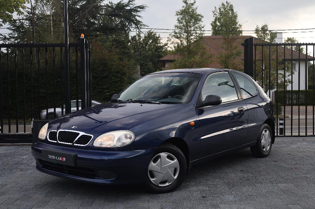 Daewoo Lanos 1.5i | Benzine | 1ste Eigenaar, 63 kW, Blauw, Bedrijf, Grijs