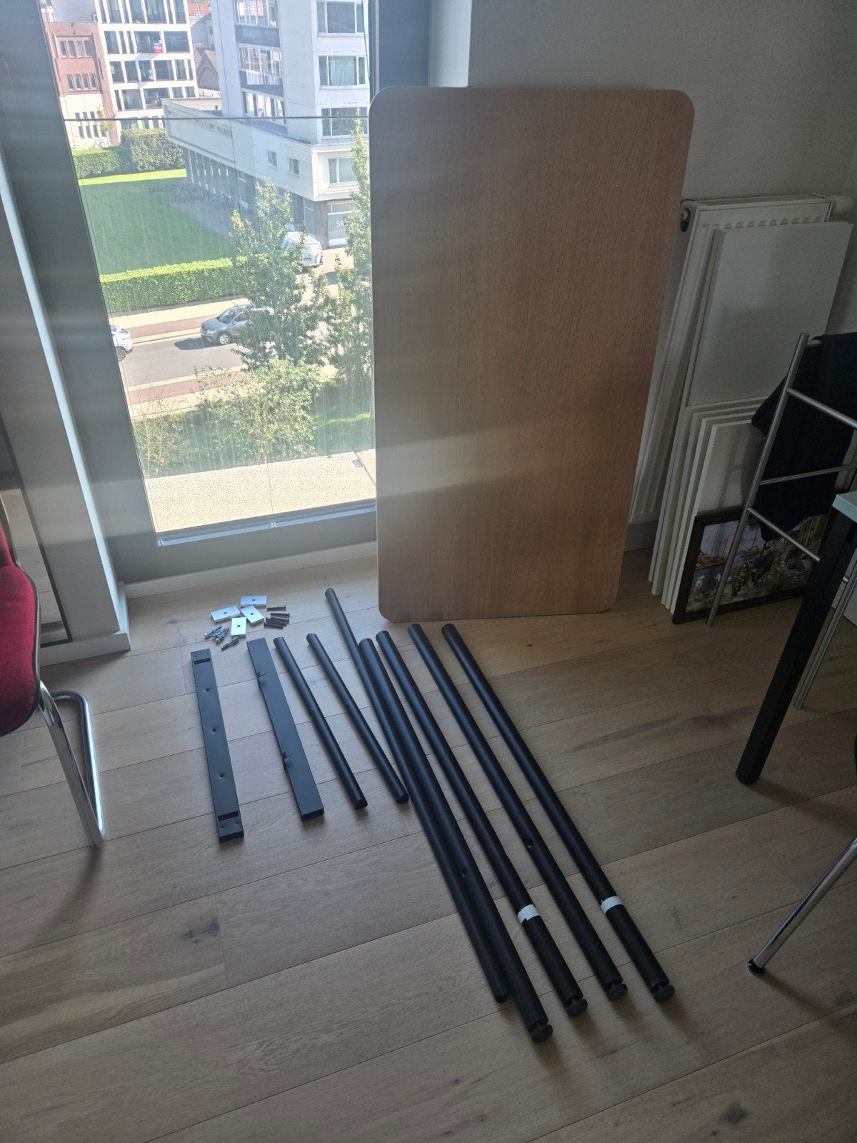 Mooie moderne Ikea tafel tafel voor allerlei doelen 130x70 c, Huis en Inrichting, Ophalen of Verzenden