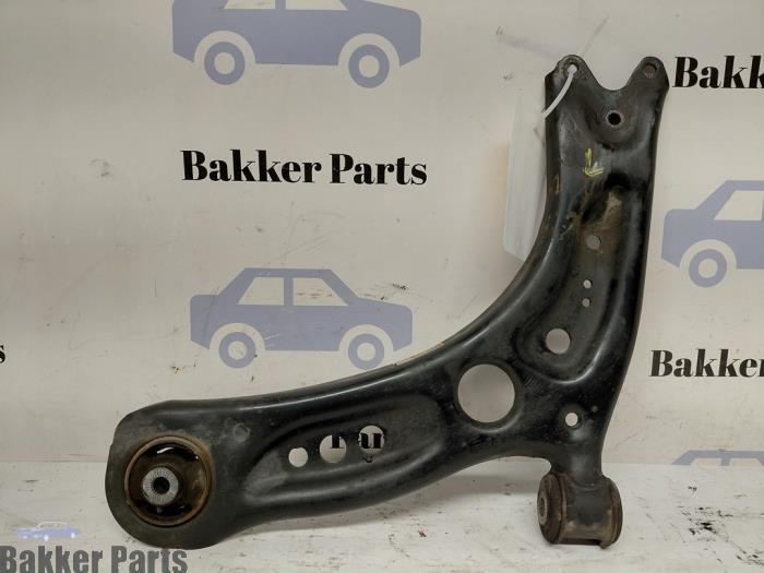Bras de suspension avant gauche d'un Volkswagen Golf, -, Volkswagen, -, 3 mois de garantie