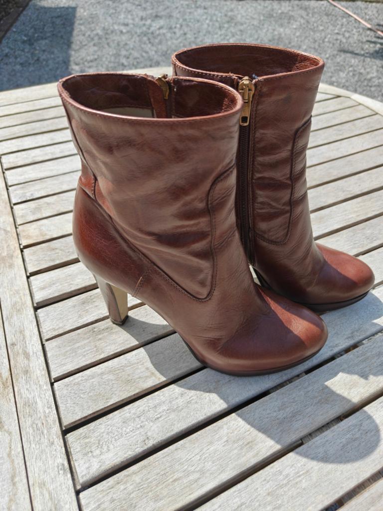 Noë laarsje  38,5  Bruin, Ophalen, Bruin, Pumps