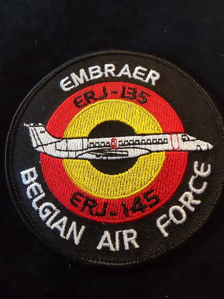 Badge # 10, Collections, Envoi
