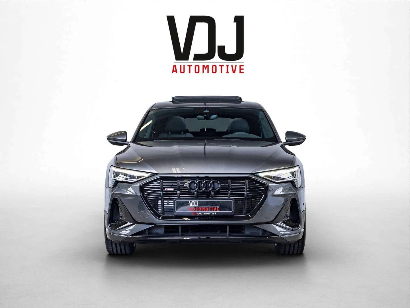 Audi e-tron GARANTIE|95 kWh 55 QUATTRO|2X S-LINE|BANG&OLUFSE, Auto's, Audi, Gebruikt, Zwart, 408 pk, Leder