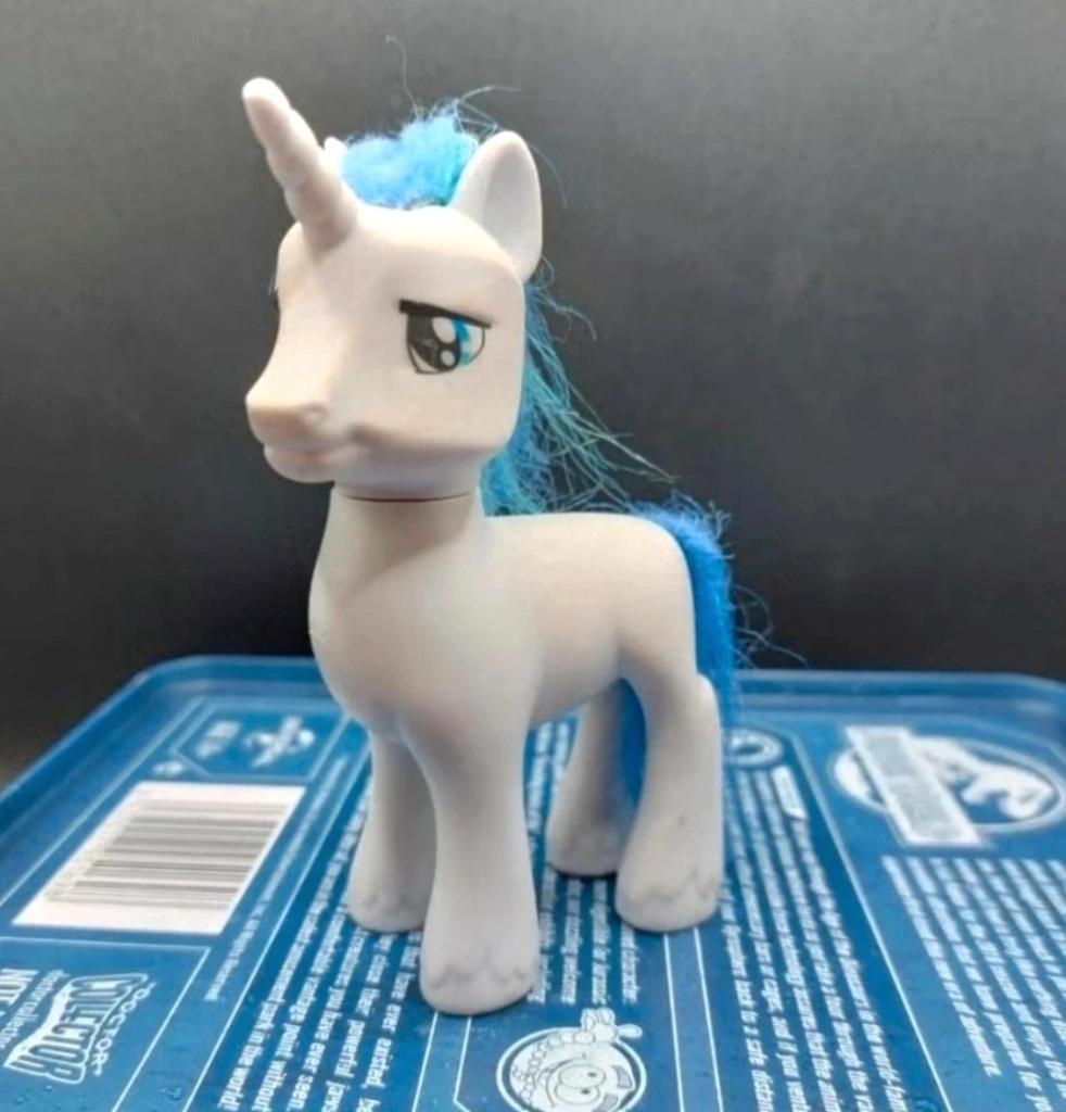 My little pony Armor, Enlèvement, Utilisé