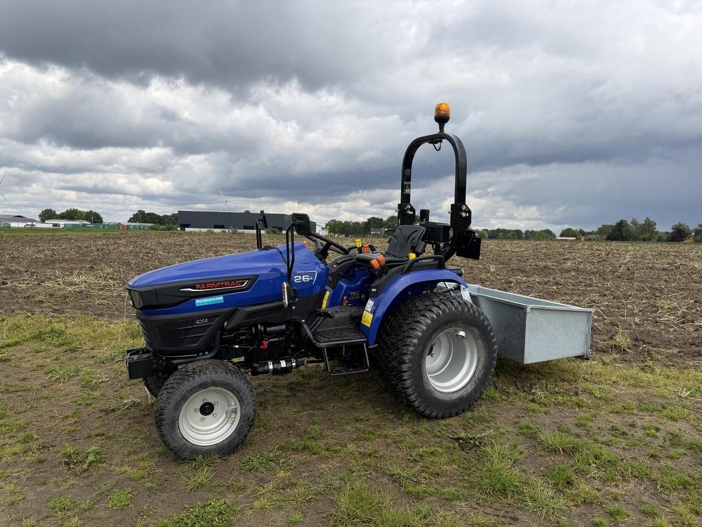 Farmtrac FT26 HST minitractor DEMO 2026 38 uur incl grondbak, Autres marques, Jusqu'à 2500