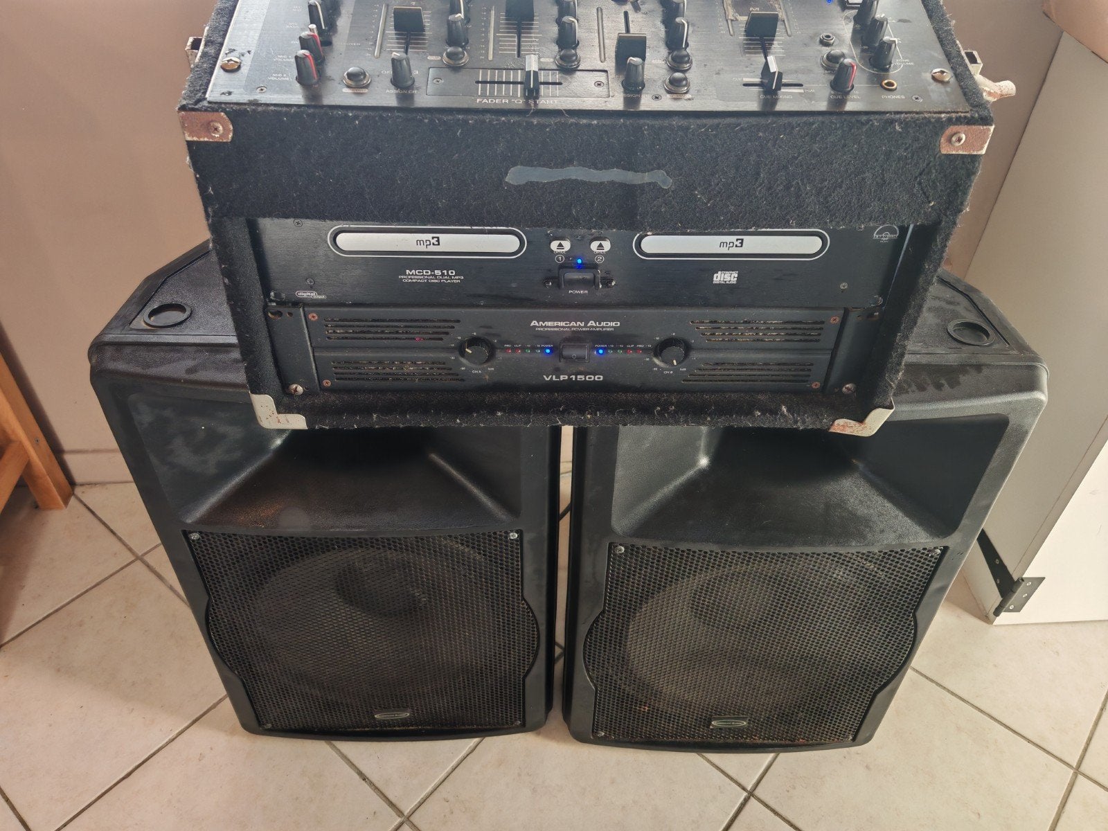 disco bar, Musique & Instruments, Enlèvement