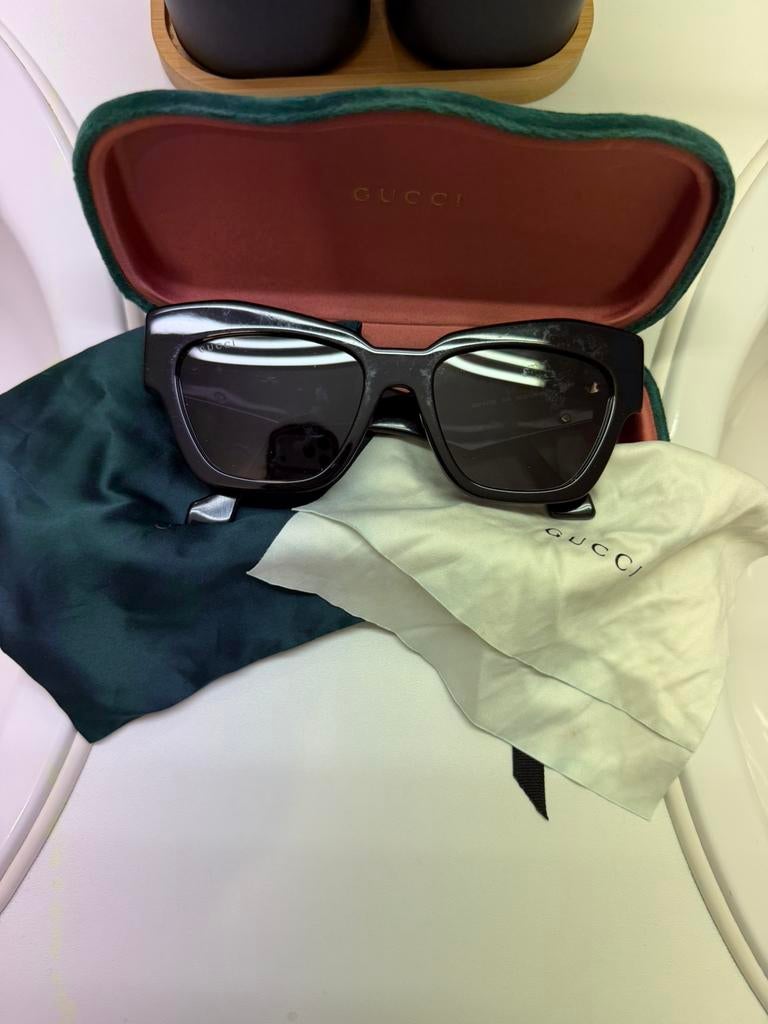 GUCCI ZONNEBRIL GG1422S, Ophalen, Zo goed als nieuw, Zonnebril