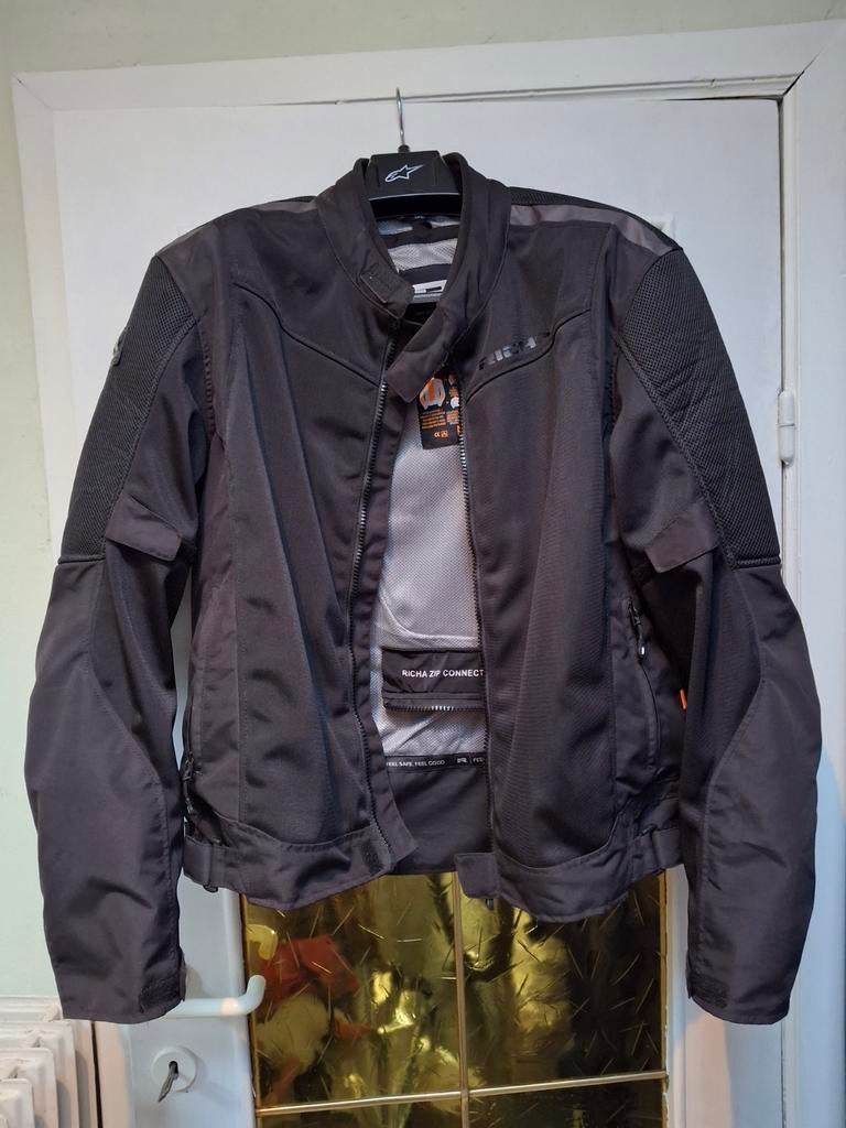 Motokleding, Motoren, Ophalen