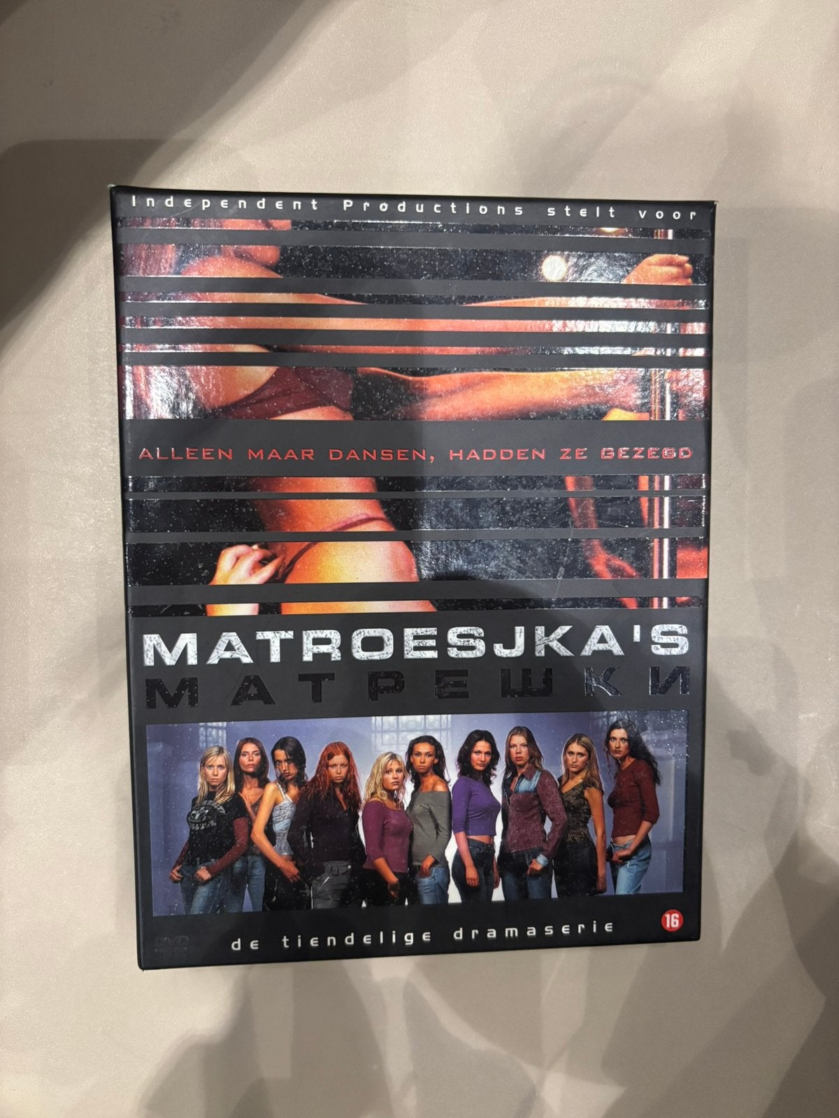 Matroesjka’s – complete reeks op DVD, Cd's en Dvd's, Ophalen, Zo goed als nieuw