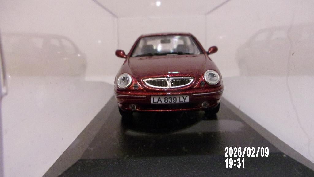 LANCIA LYBRA BORDEAUX MET.SOLIDO 1/43 IMPEC,VITRINE, Enlèvement ou Envoi, Comme neuf, Voiture, Solido