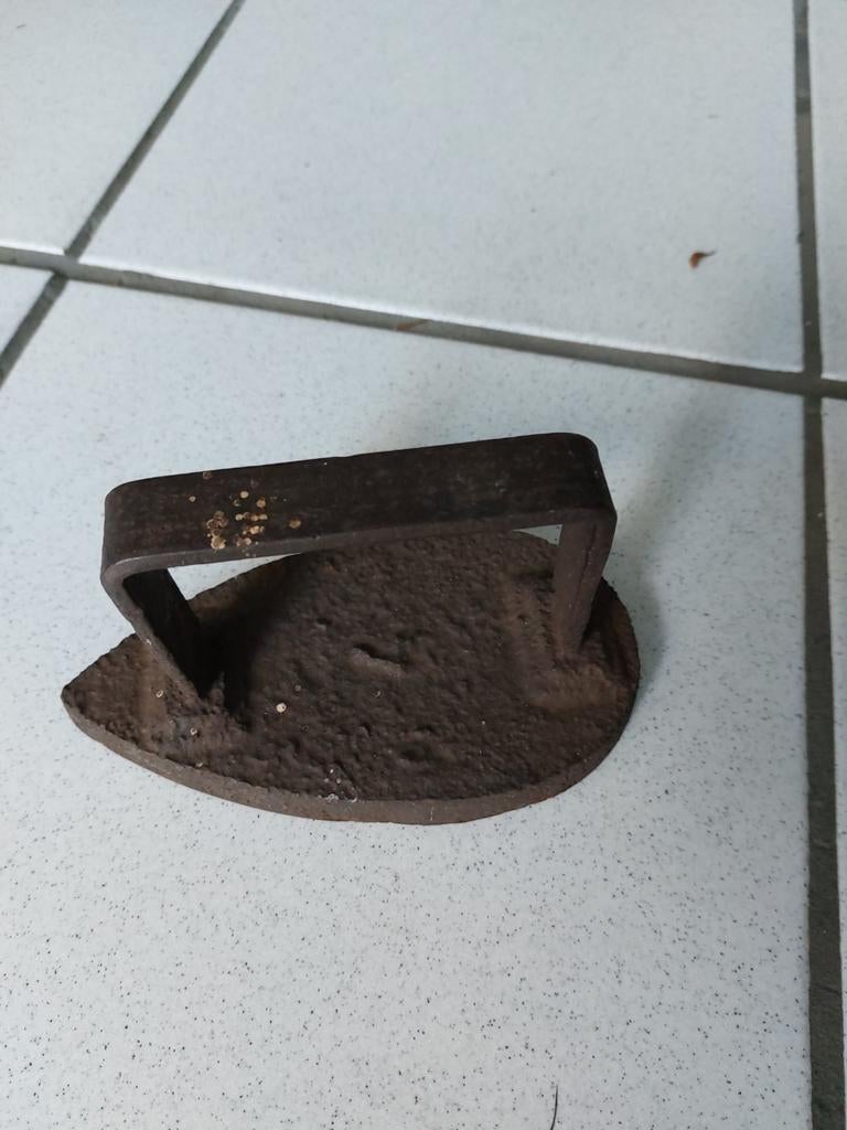 Antieke vintage strijkijzer, Enlèvement ou Envoi